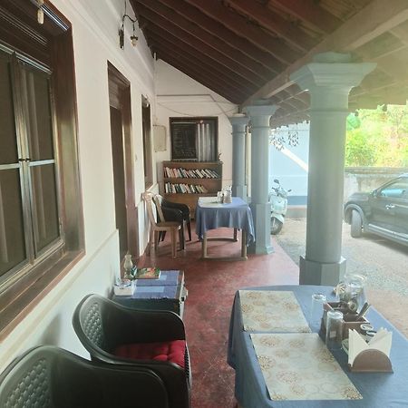 Perch Next Door Bed & Breakfast Kannur ภายนอก รูปภาพ