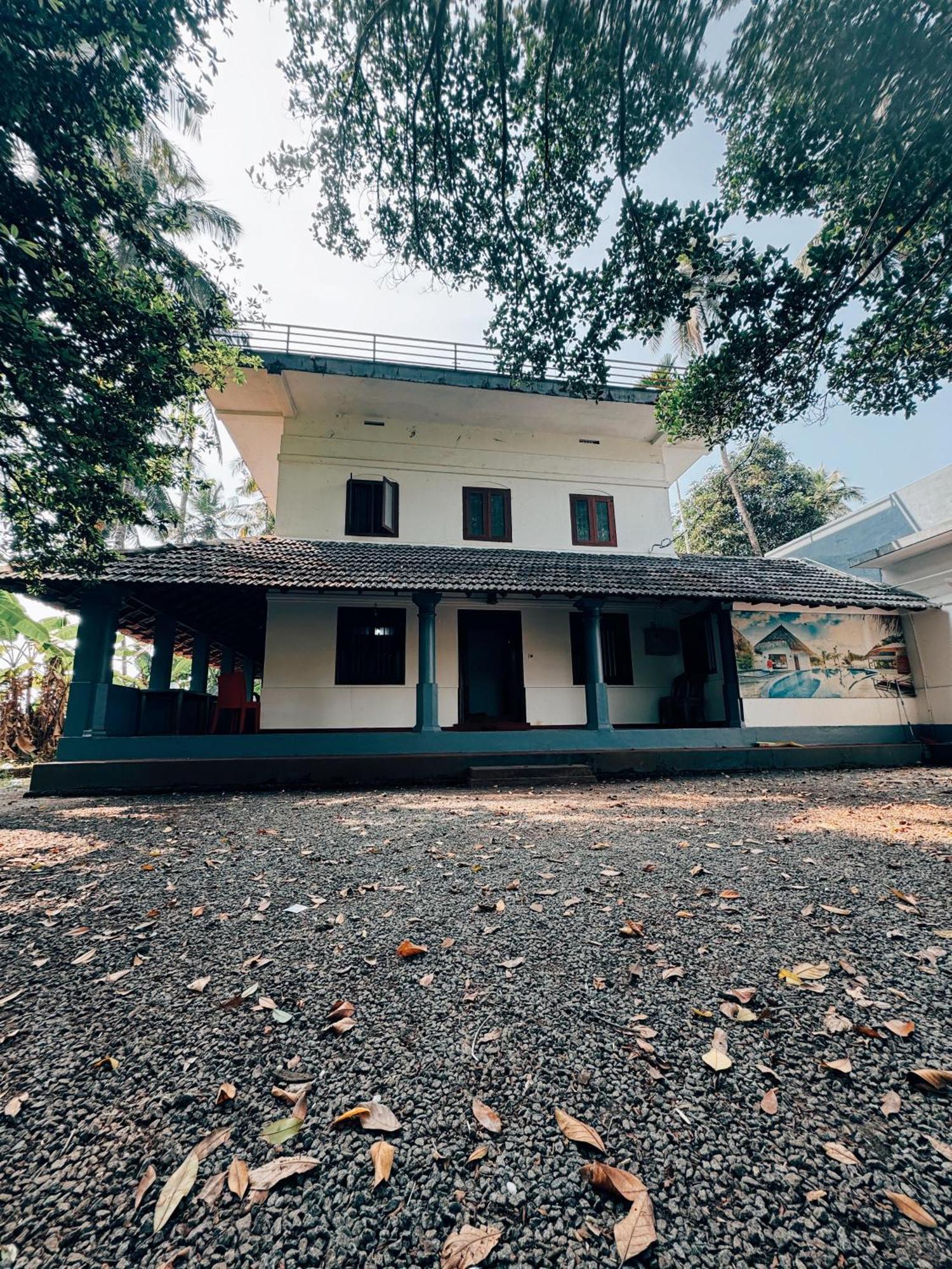 Perch Next Door Bed & Breakfast Kannur ภายนอก รูปภาพ