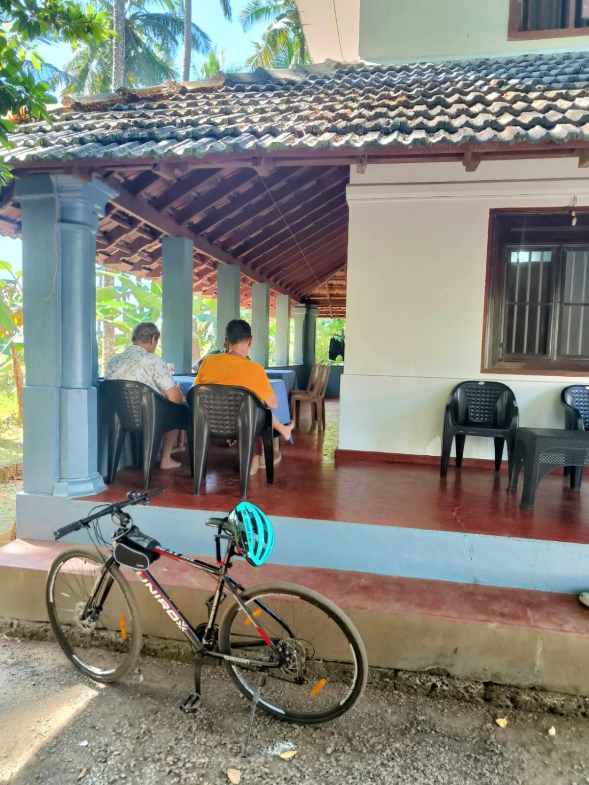 Perch Next Door Bed & Breakfast Kannur ภายนอก รูปภาพ
