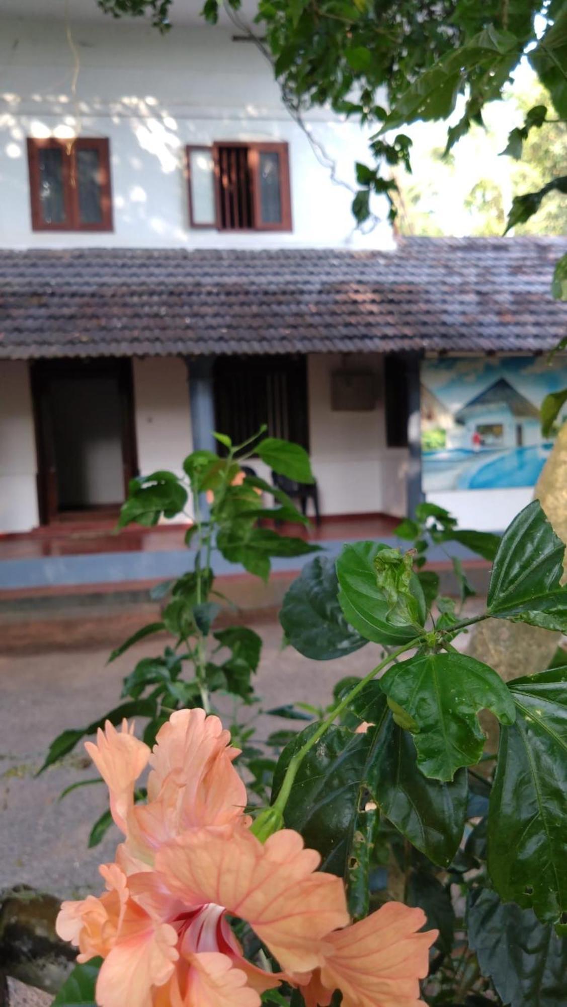 Perch Next Door Bed & Breakfast Kannur ภายนอก รูปภาพ